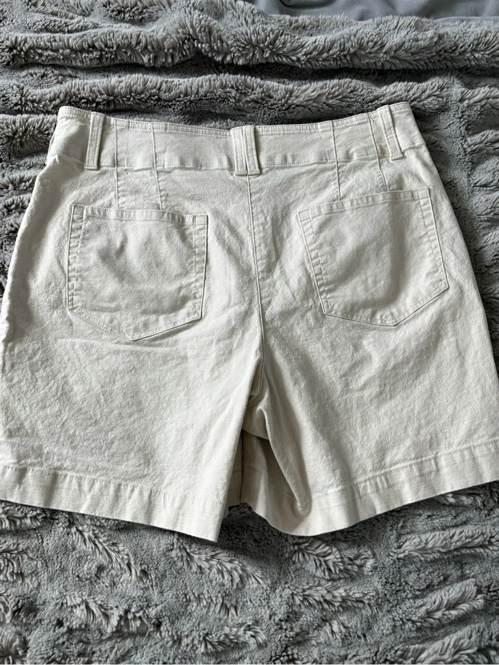 Talbots Cream Linen Pocket Shorts